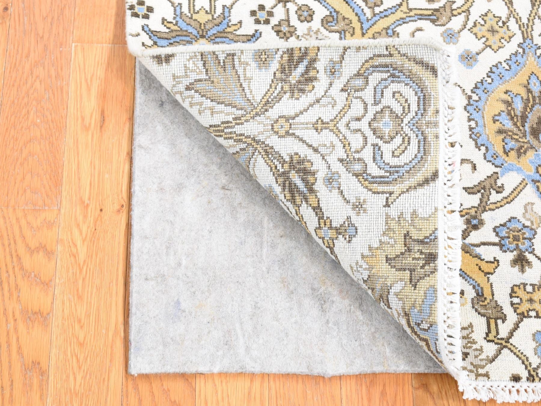 Rajasthan Rajasthan hand-knotted wool rug in Ivory, 2' x 3'2" — SKU O080606 (view 2)