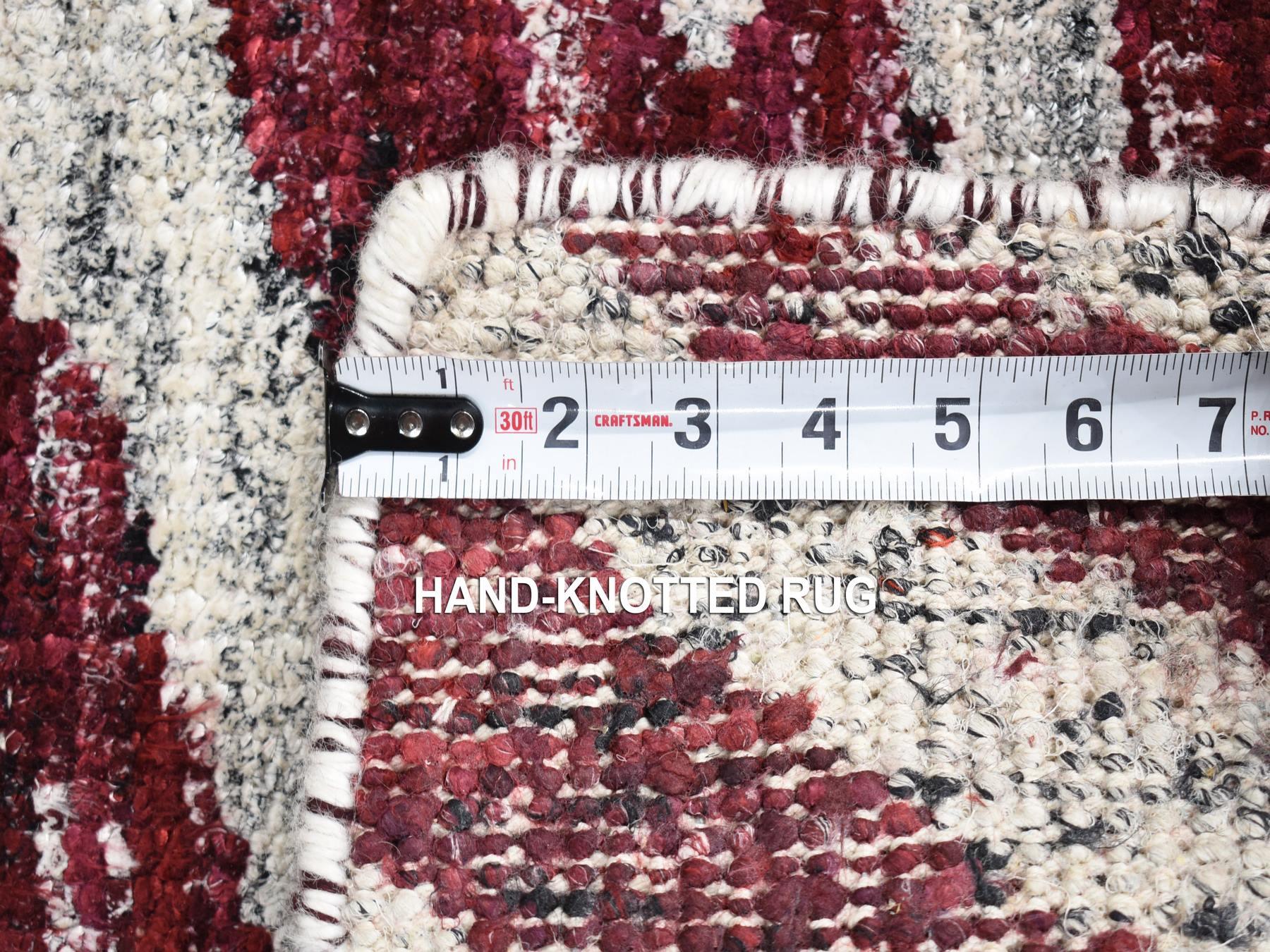 Modern / Contemporary hand-knotted sari silk rug in Ivory, 2' x 3' — SKU O080614 (view 6)