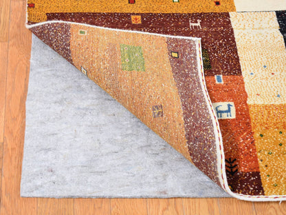 Gabbeh Modern / Contemporary hand-knotted wool rug in Ivory & Multicolored, 9'8" x 13'5" — SKU O080646 (view 4)
