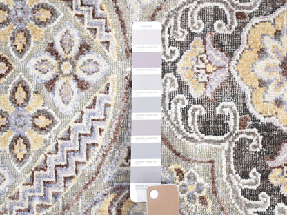 Transitional hand-knotted wool/silk rug in Ivory & Gray, 10'1" x 14'2" — SKU O080686 (view 7)