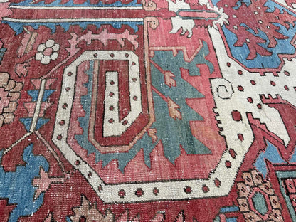 Heriz Antique hand-knotted wool rug in Red, 12'3" x 18'6" — SKU O080698 (view 5)