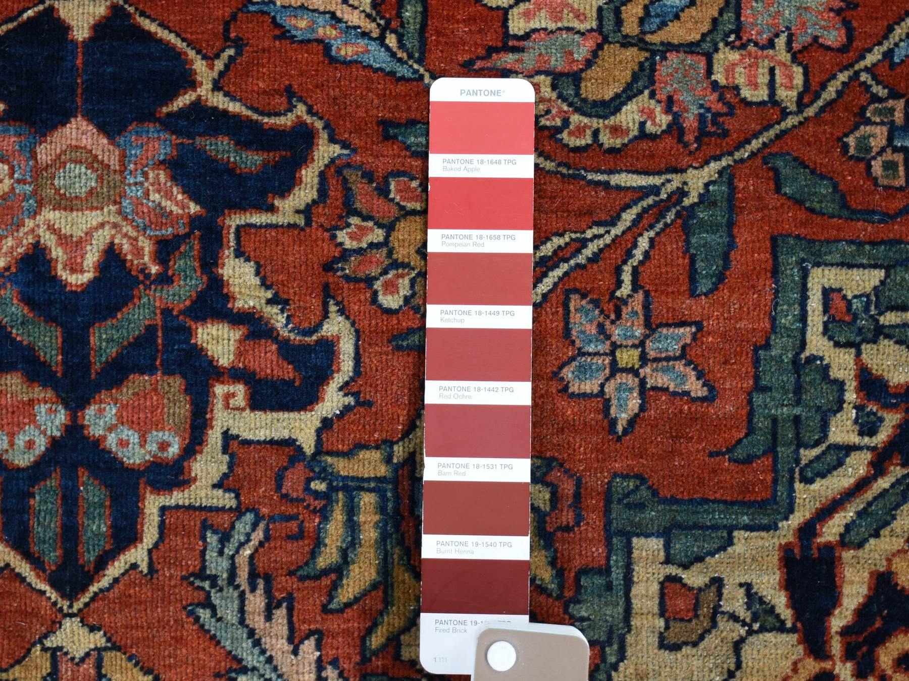 Sarouk Antique hand-knotted wool rug in Red, 9' x 12' — SKU O080722 (view 7)