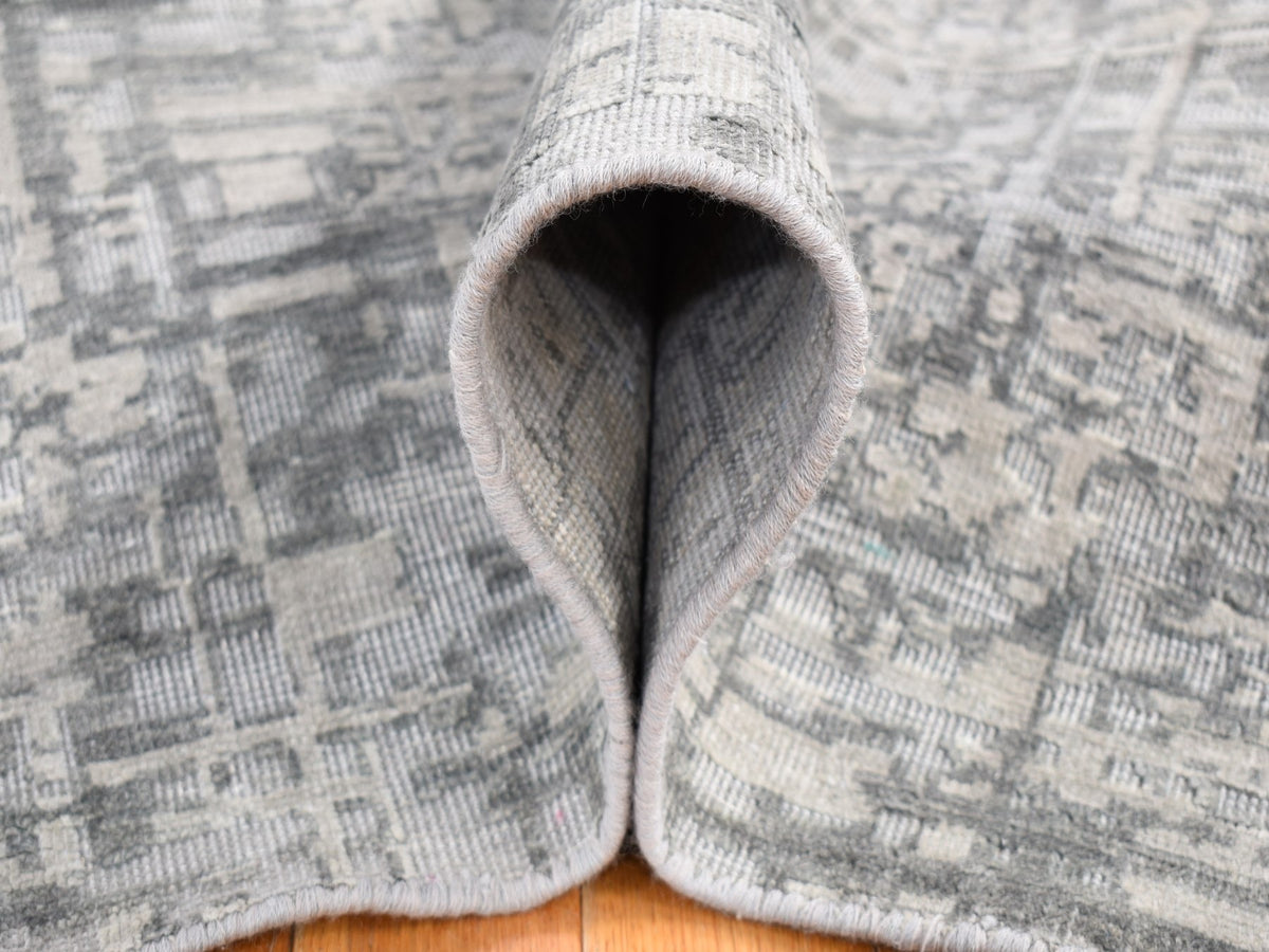 Modern / Contemporary hand-knotted wool/silk rug in Gray, 9'2" x 12'3" — SKU O080730 (view 6)