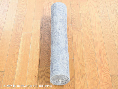Modern / Contemporary hand-knotted silk runner in Gray, 2'6" x 5'10" — SKU O080745 (view 4)