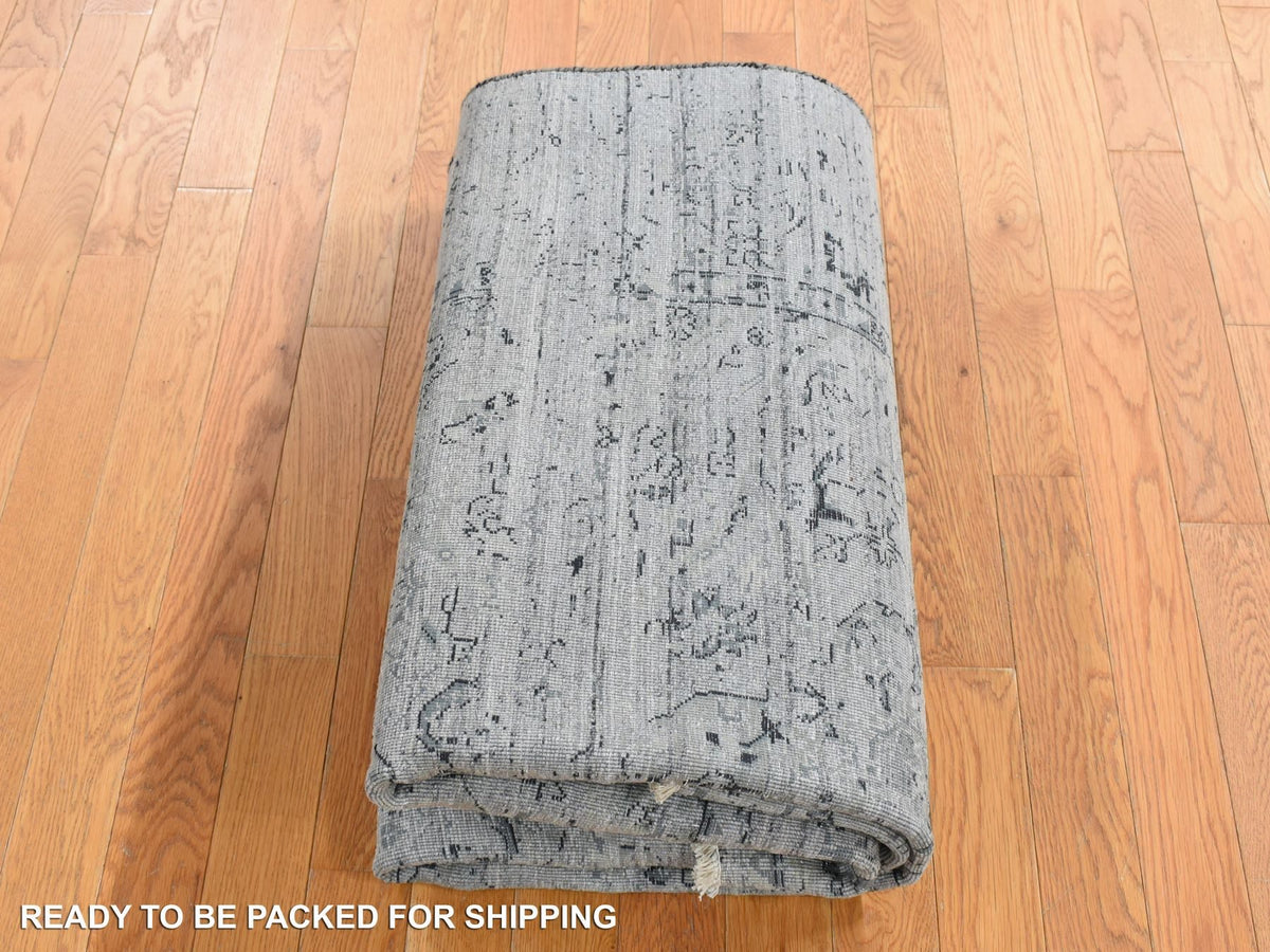 Transitional hand-knotted wool/silk rug in Gray, 5'1" x 7' — SKU O080772 (view 4)