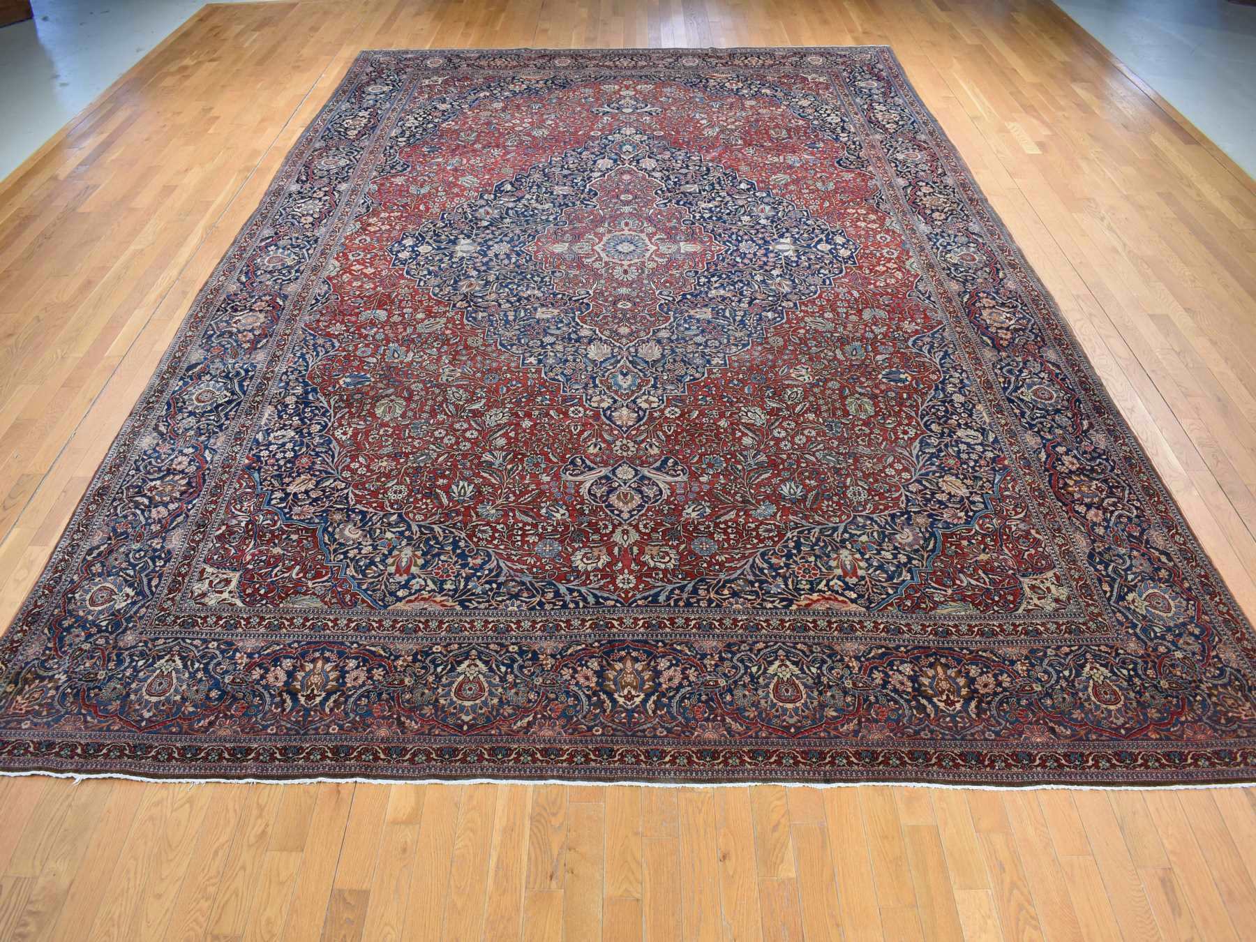 Kashan Antique hand-knotted wool rug in Red & Visa Blue, 11'2" x 16'8" — SKU O080779 (view 2)