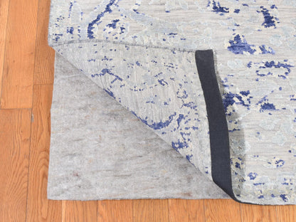 Transitional hand-knotted wool/silk rug in Blue, 10' x 14'1" — SKU O080783 (view 4)