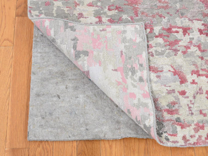 Modern / Contemporary hand-knotted wool/silk rug in Pink, 10' x 13'9" — SKU O080795 (view 4)