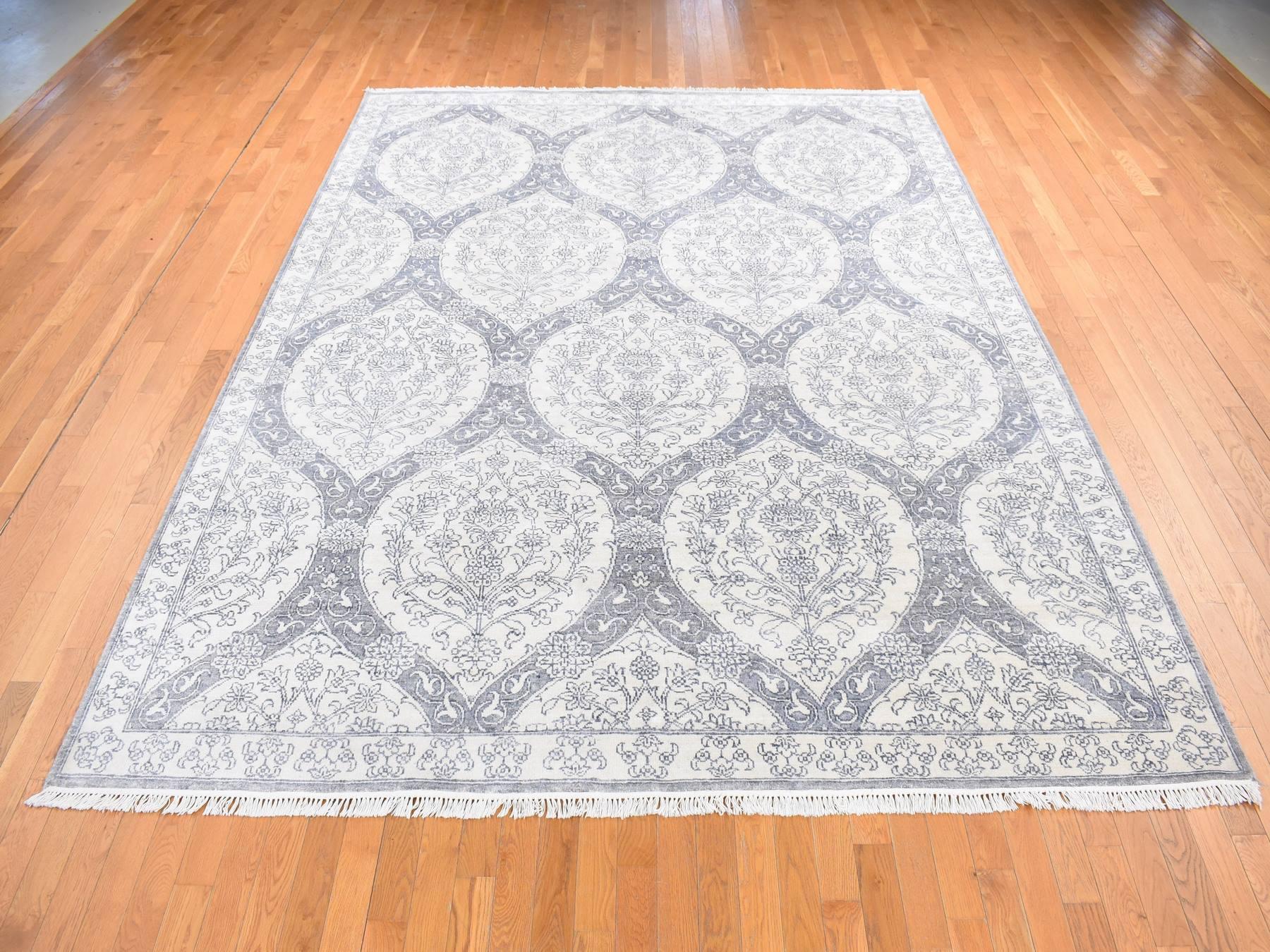 Agra Modern / Contemporary hand-knotted cotton rug in Ivory, 9' x 12' — SKU O080803 (view 2)