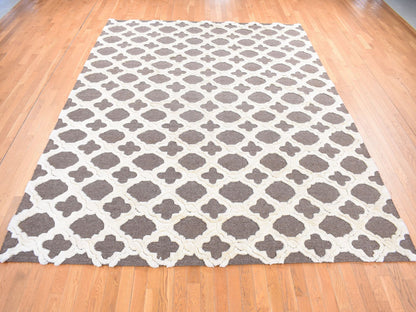 Modern / Contemporary hand-knotted wool rug in Ivory, 9'3" x 11'7" — SKU O080807 (view 2)