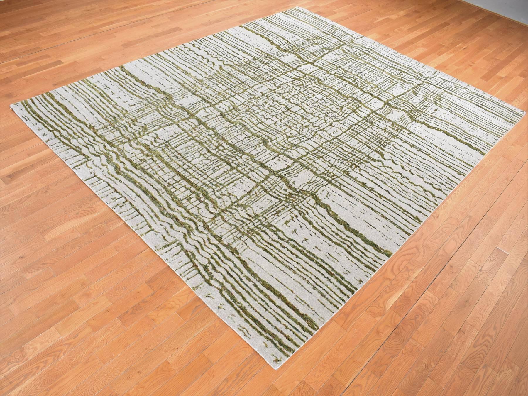 Modern / Contemporary hand-knotted wool/silk rug in Gray, 9'2" x 11'8" — SKU O080818 (view 3)