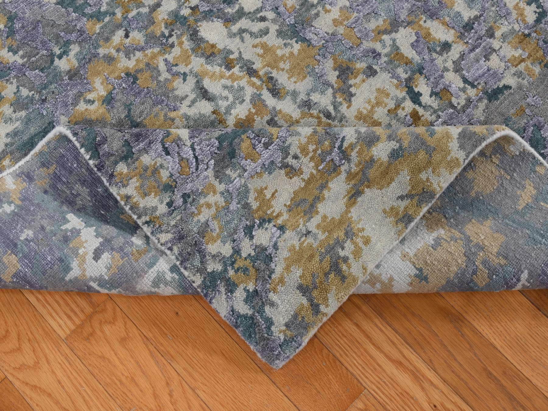 Modern / Contemporary hand-knotted wool/silk rug in Purple, 8' x 9'10" — SKU O080836 (view 5)