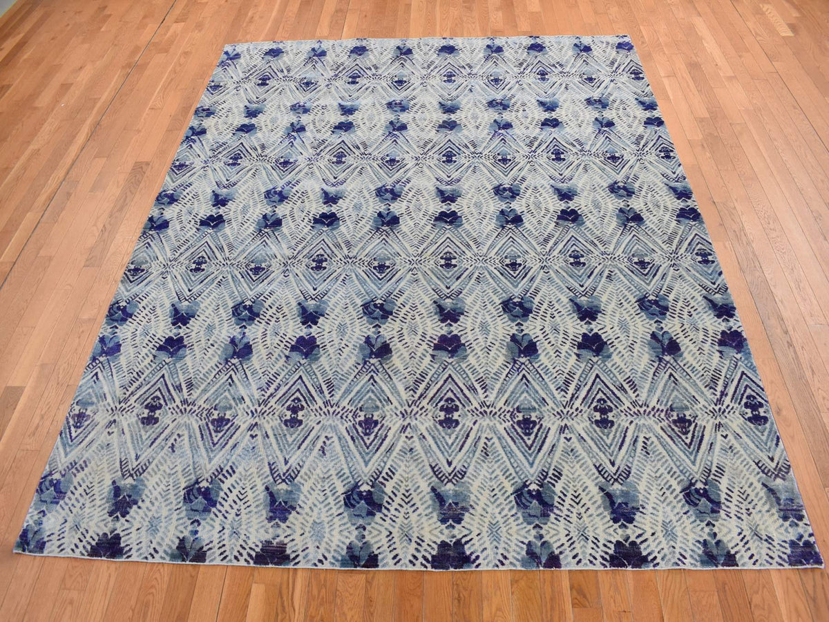 Modern / Contemporary hand-knotted wool/silk rug in Purple, 8' x 10' — SKU O080841 (view 2)