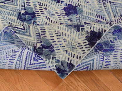 Modern / Contemporary hand-knotted wool/silk rug in Purple, 8' x 10' — SKU O080841 (view 5)