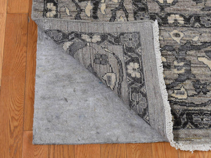 Mahal Oushak hand-knotted wool rug in Gray, 9'1" x 12'6" — SKU O080851 (view 4)