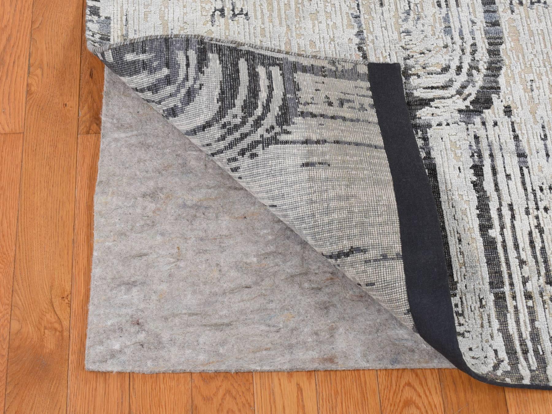 Modern / Contemporary hand-knotted wool/silk rug in Gray, 10' x 14'5" — SKU O080852 (view 4)