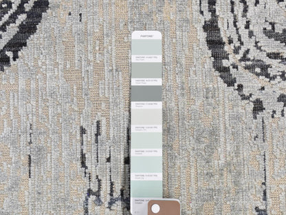 Modern / Contemporary hand-knotted wool/silk rug in Gray, 10' x 14'5" — SKU O080852 (view 7)