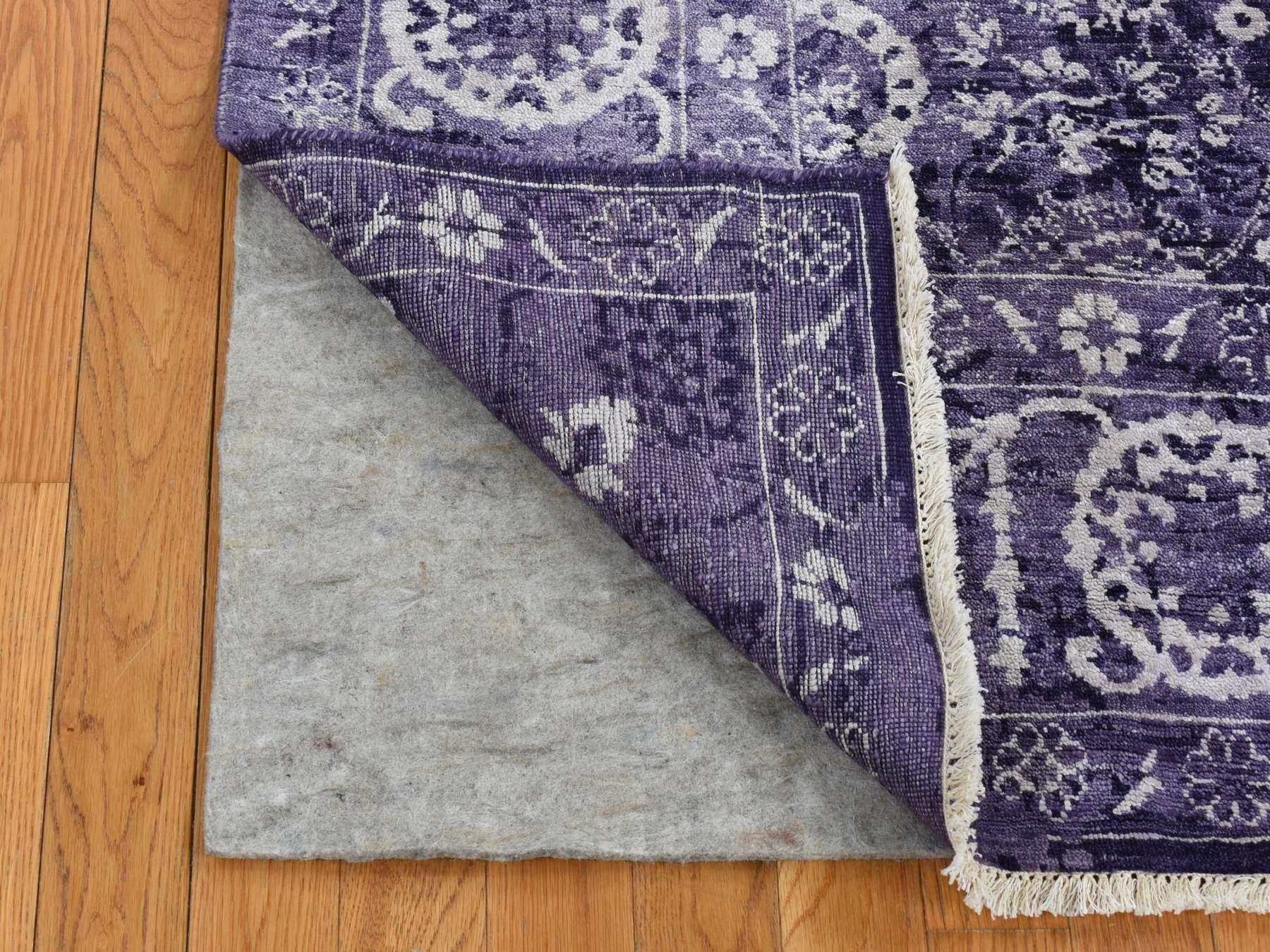 Tabriz Transitional hand-knotted wool/silk rug in Purple, 4'10" x 6'8" — SKU O080908 (view 2)