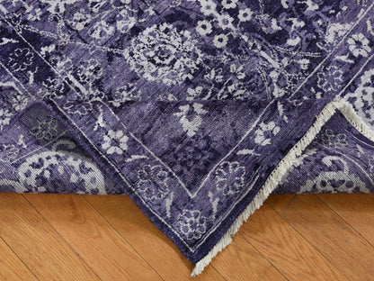 Tabriz Transitional hand-knotted wool/silk rug in Purple, 4'10" x 6'8" — SKU O080908 (view 3)