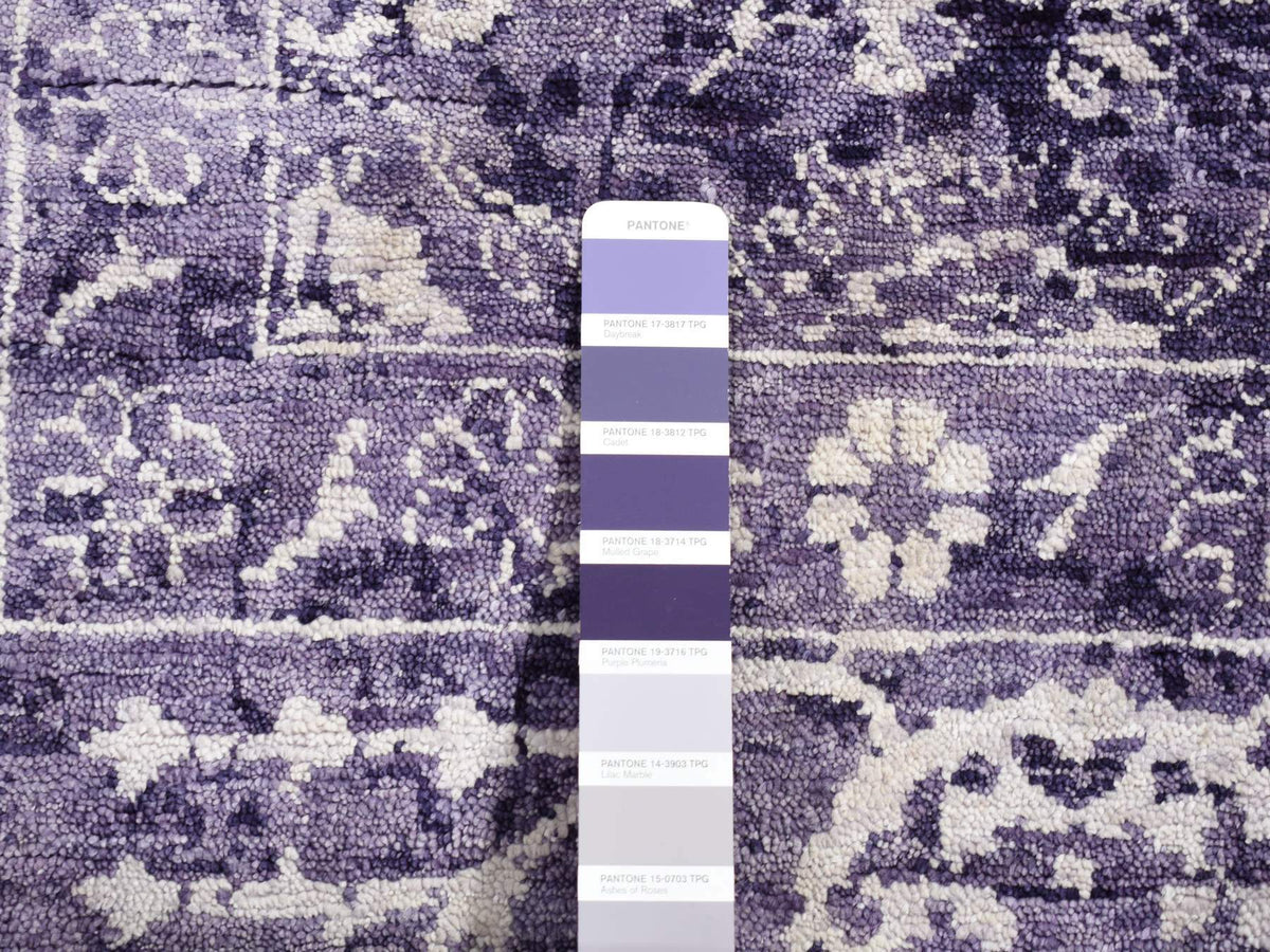 Tabriz Transitional hand-knotted wool/silk rug in Purple, 4'10" x 6'8" — SKU O080908 (view 5)
