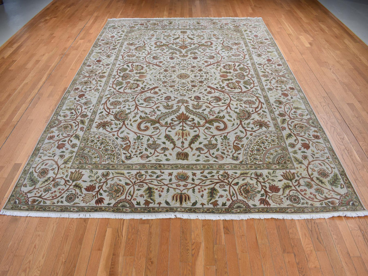 Transitional hand-knotted wool/silk rug in Gray & Mojave Desert, 10'1" x 13'9" — SKU O080915 (view 2)