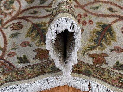 Transitional hand-knotted wool/silk rug in Gray & Mojave Desert, 10'1" x 13'9" — SKU O080915 (view 6)