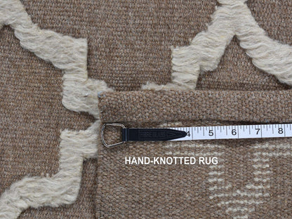 Brown 5'0" x 7'0" Modern / Contemporary Hand knotted Wool Rug - Sku: O080921