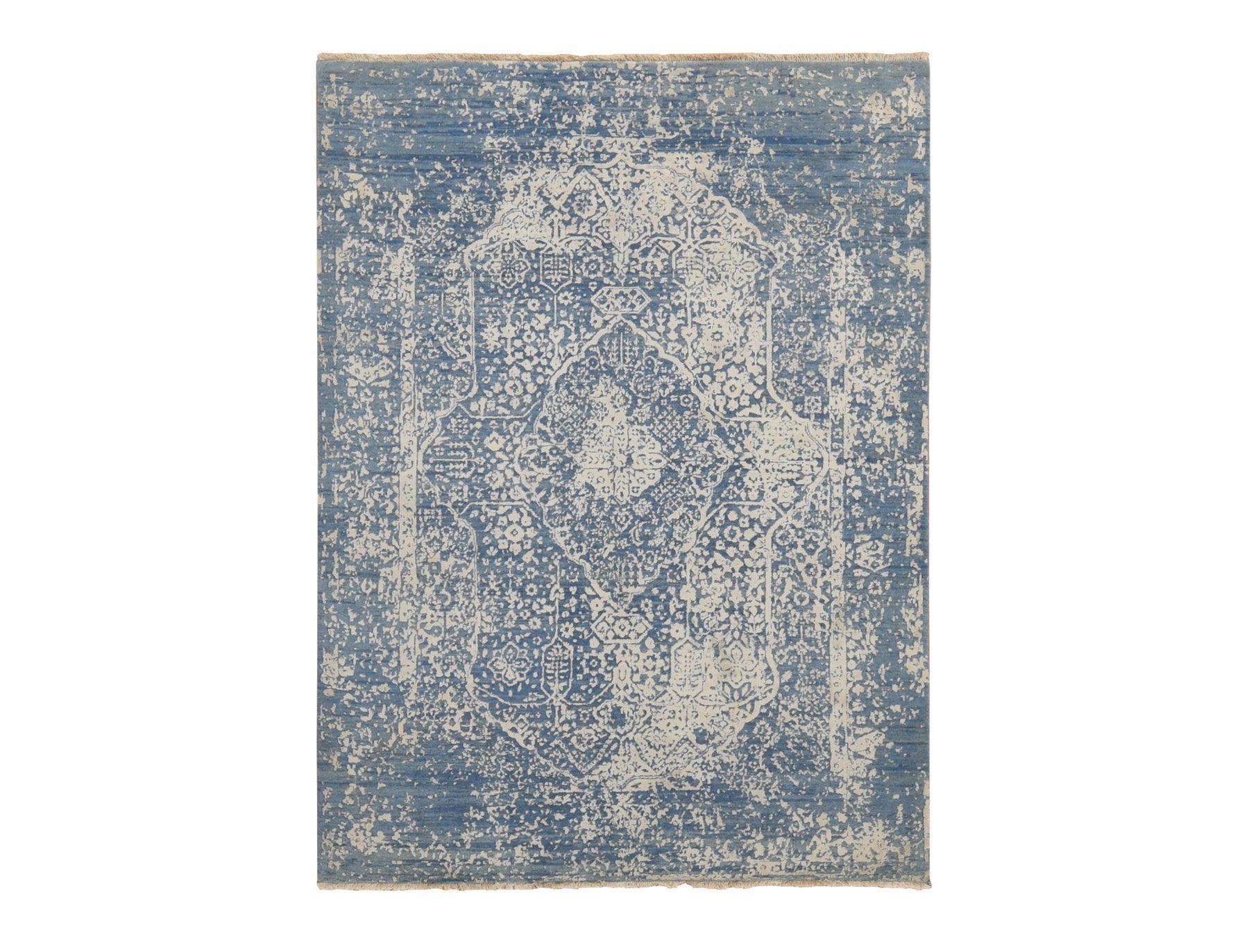 Transitional hand-knotted wool/silk rug in Blue, 5'1" x 7' — SKU O080927