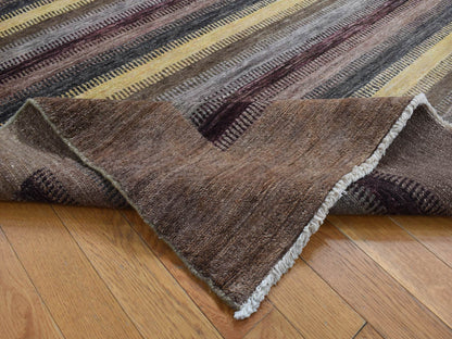 Brown 5'4" x 7'8" Modern / Contemporary Hand knotted Wool/Silk Rug - Sku: O080940