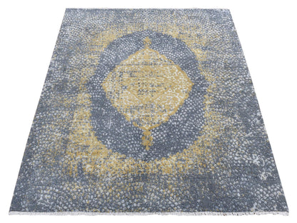 Transitional hand-knotted wool/pure silk rug in Gray, 5'2" x 7' — SKU O080962