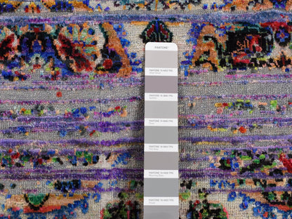 Modern / Contemporary hand-knotted wool/silk rug in Gray, 6' x 9'1" — SKU O080965 (view 6)
