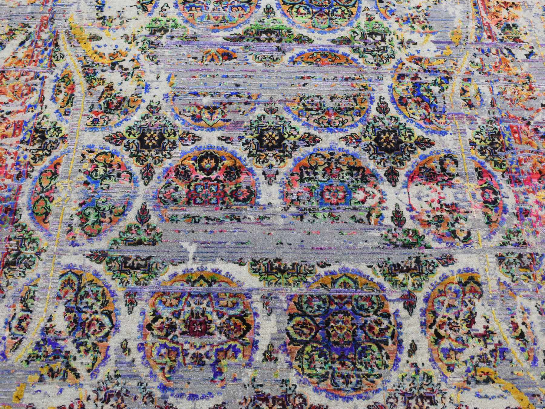 Modern / Contemporary hand-knotted wool/silk rug in Gray, 6' x 9'1" — SKU O080965 (view 7)
