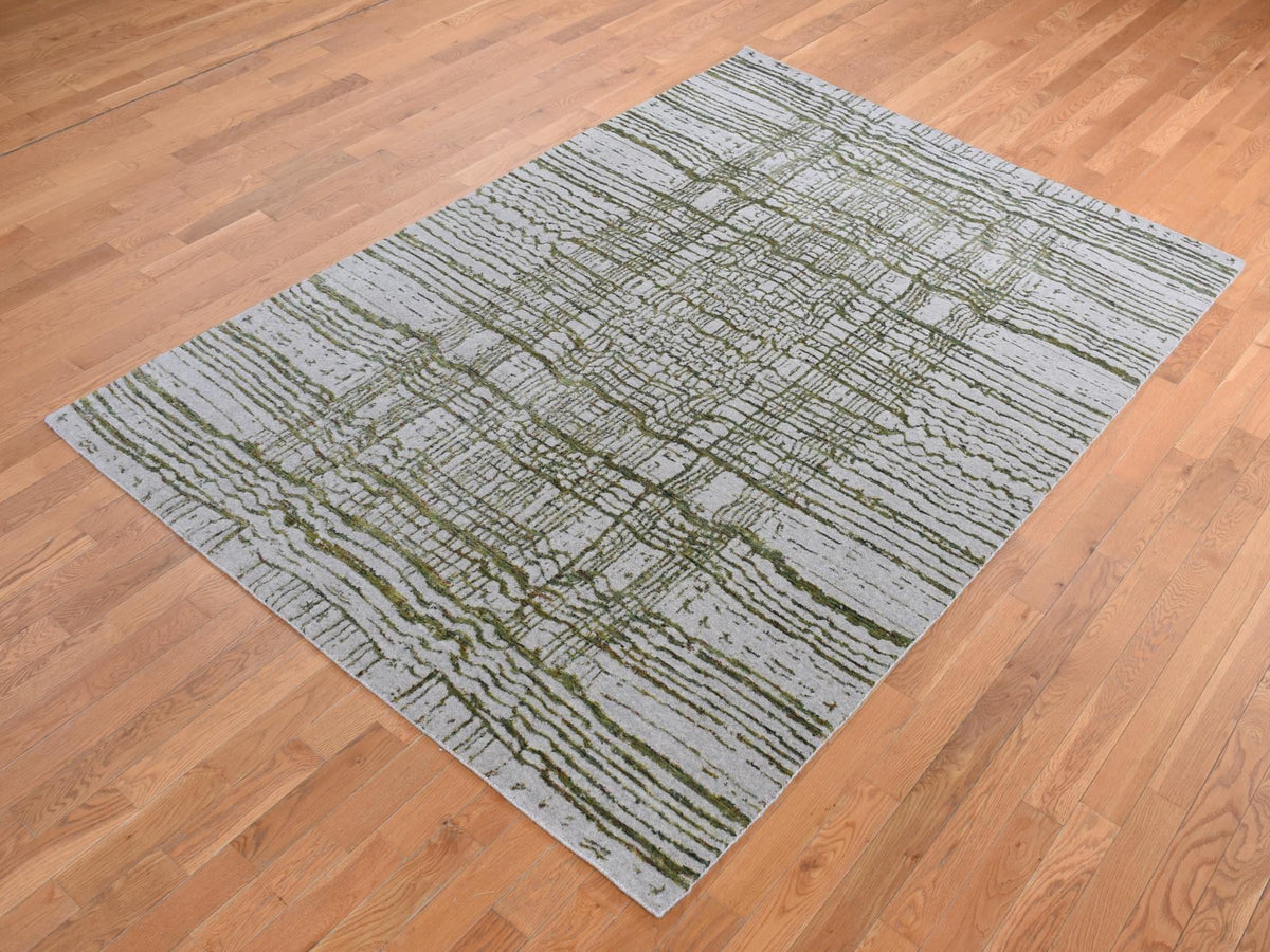 Modern / Contemporary hand-knotted wool/silk rug in Gray, 6' x 8'9" — SKU O080968 (view 3)