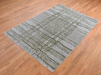 Modern / Contemporary hand-knotted wool/silk rug in Gray, 6' x 8'9" — SKU O080968 (view 3)