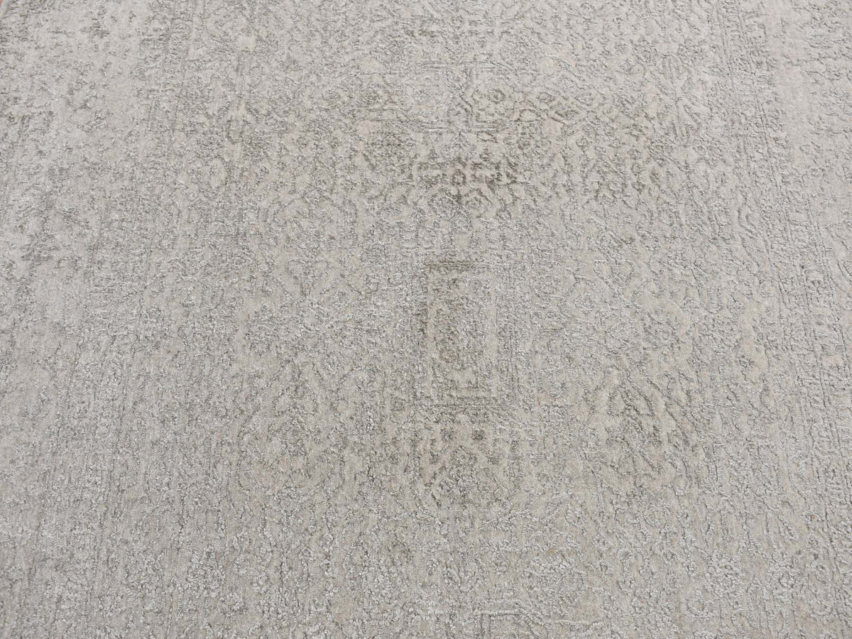 Modern / Contemporary hand-knotted wool/art silk rug in Gray, 5'9" x 9' — SKU O080977 (view 8)