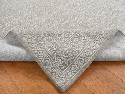 Modern / Contemporary hand-knotted wool/silk rug in Gray, 5'9" x 9' — SKU O080978 (view 5)