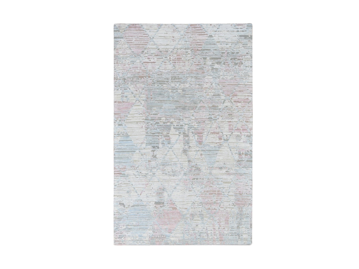 Modern / Contemporary hand-knotted wool/silk rug in Ivory, 5'9" x 9'3" — SKU O080986