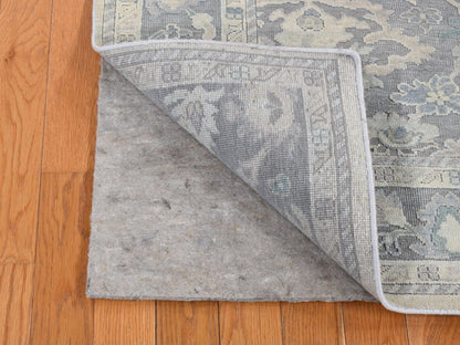 Oushak Oushak hand-knotted wool/silk rug in Gray, 6'1" x 8'9" — SKU O080990 (view 4)