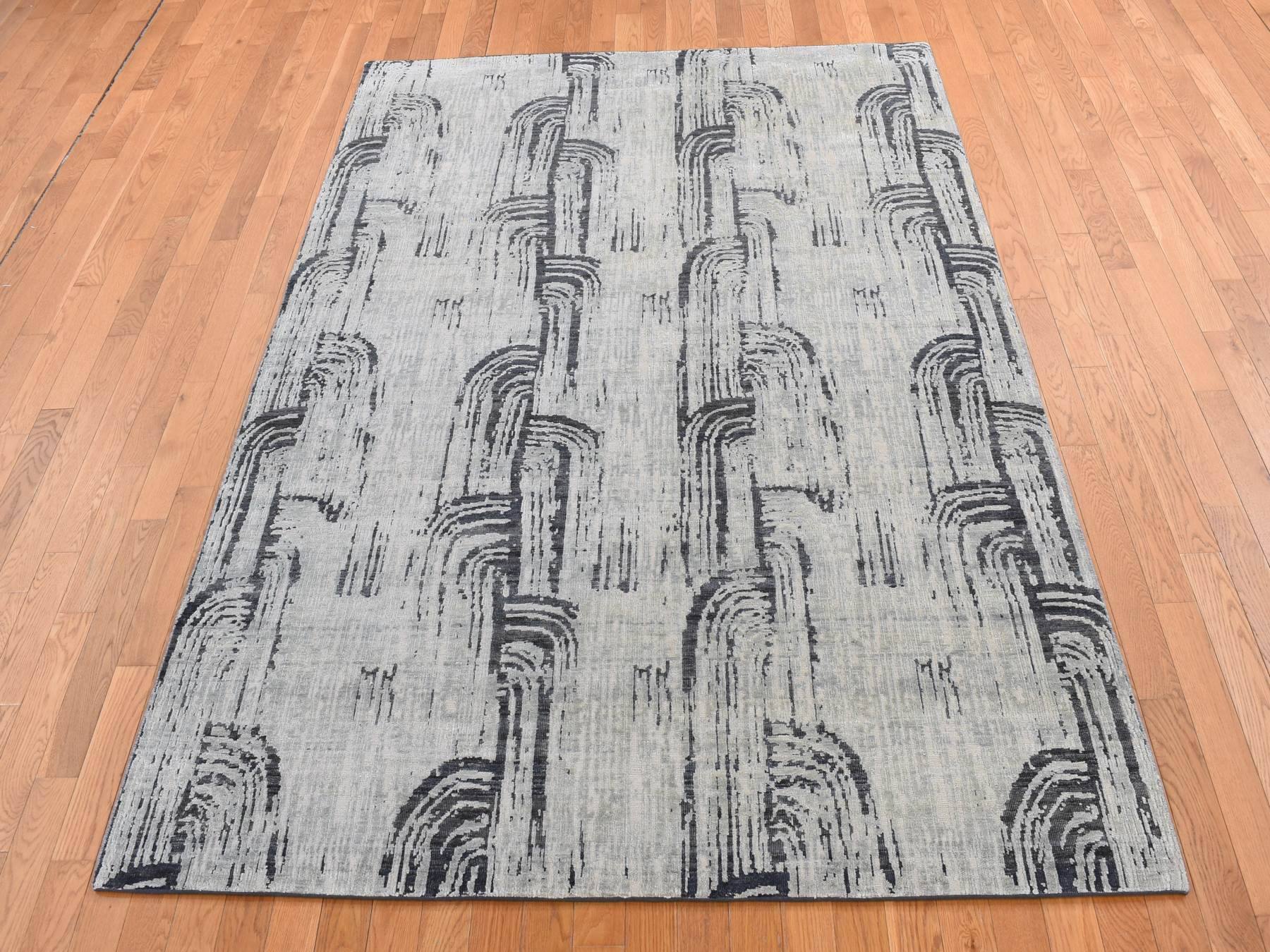 Modern / Contemporary hand-knotted wool/silk rug in Gray, 6' x 9' — SKU O080994 (view 2)