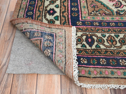 Hamadan Vintage hand-knotted worn wool rug in Orange & Ivory, 6'8" x 10'3" — SKU O081195 (view 5)