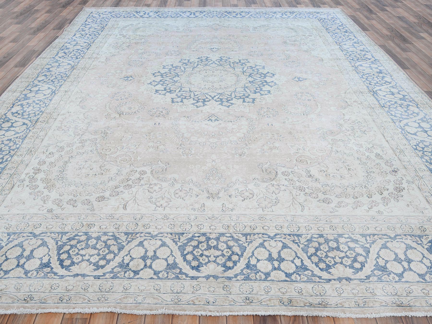 Kerman Vintage hand-knotted worn wool rug in Red & Denim Blue, 10'2" x 13'4" — SKU O081258 (view 2)