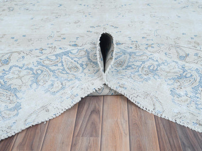 Kerman Vintage hand-knotted worn wool rug in Ivory & Denim Blue, 9'6" x 12'6" — SKU O081259 (view 5)