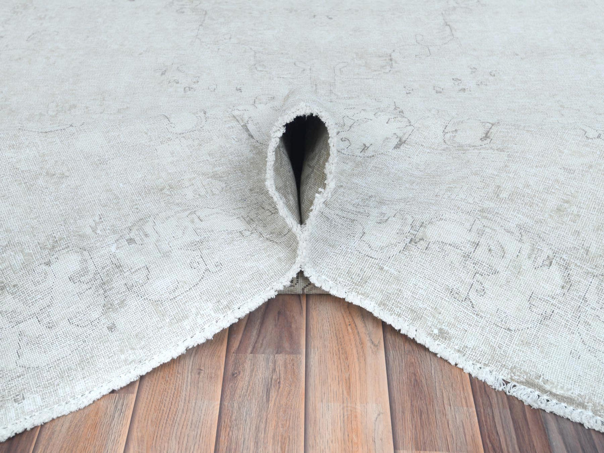 Kerman Vintage hand-knotted worn wool rug in Ivory, 9'8" x 12'5" — SKU O081261 (view 5)