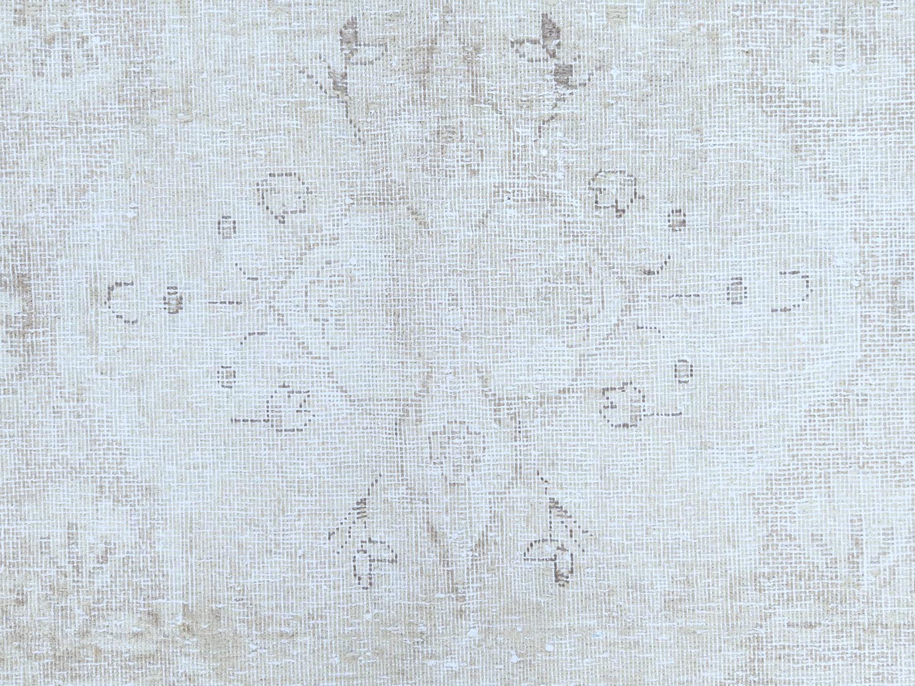 Kerman Vintage hand-knotted worn wool rug in Ivory, 9'8" x 12'5" — SKU O081261 (view 8)