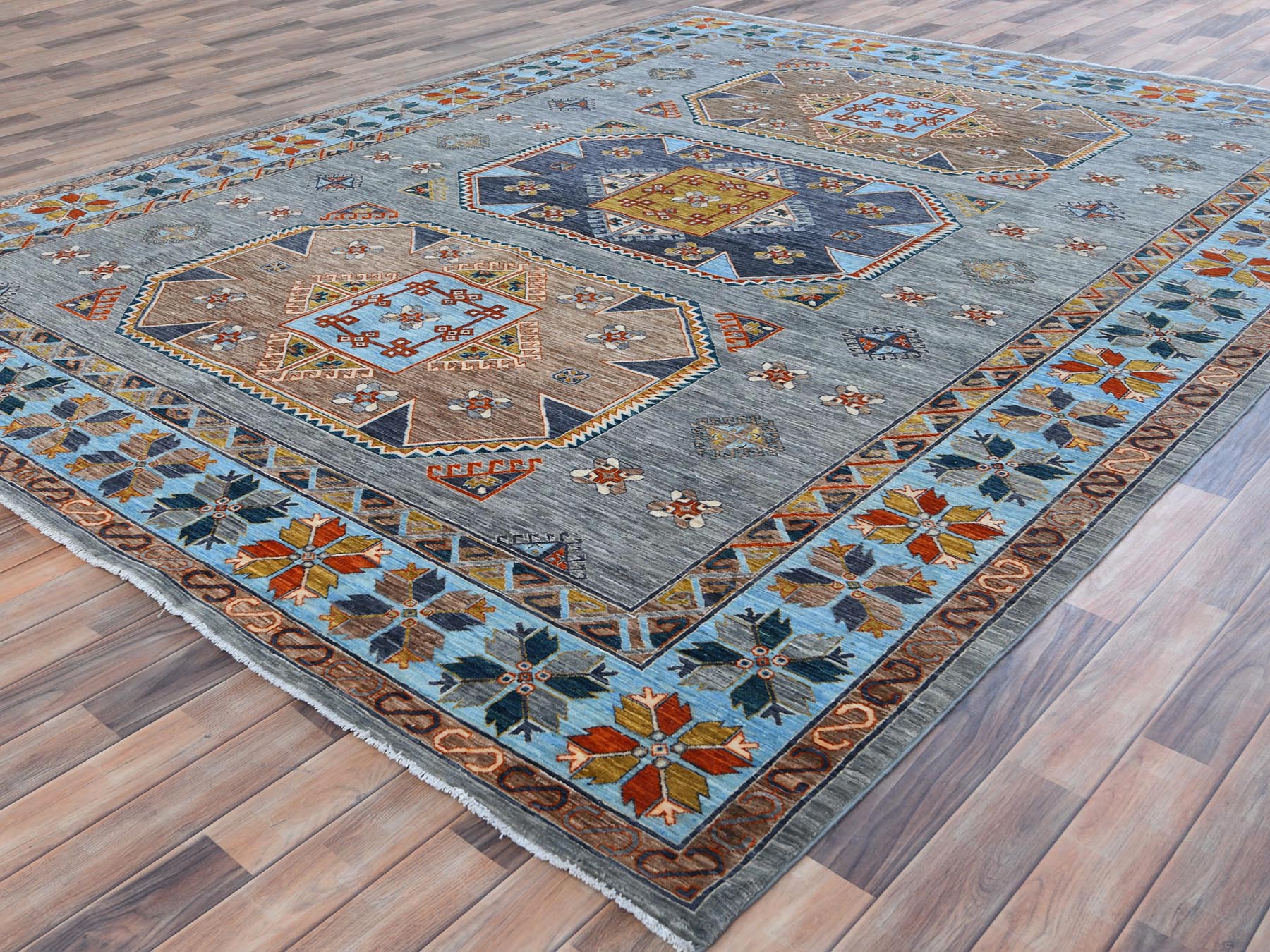 Tribal & Geometric hand-knotted wool rug in Gray & Light Blue, 9' x 11'9" — SKU O081273 (view 3)