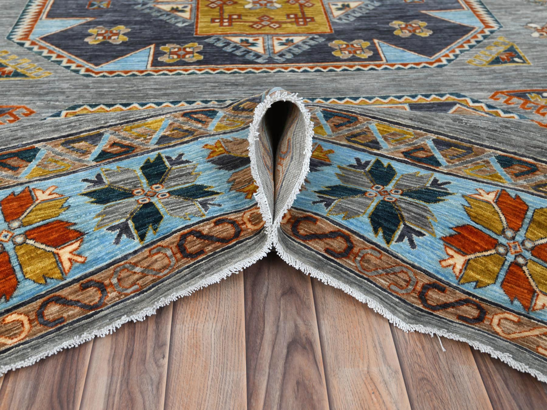 Tribal & Geometric hand-knotted wool rug in Gray & Light Blue, 9' x 11'9" — SKU O081273 (view 5)