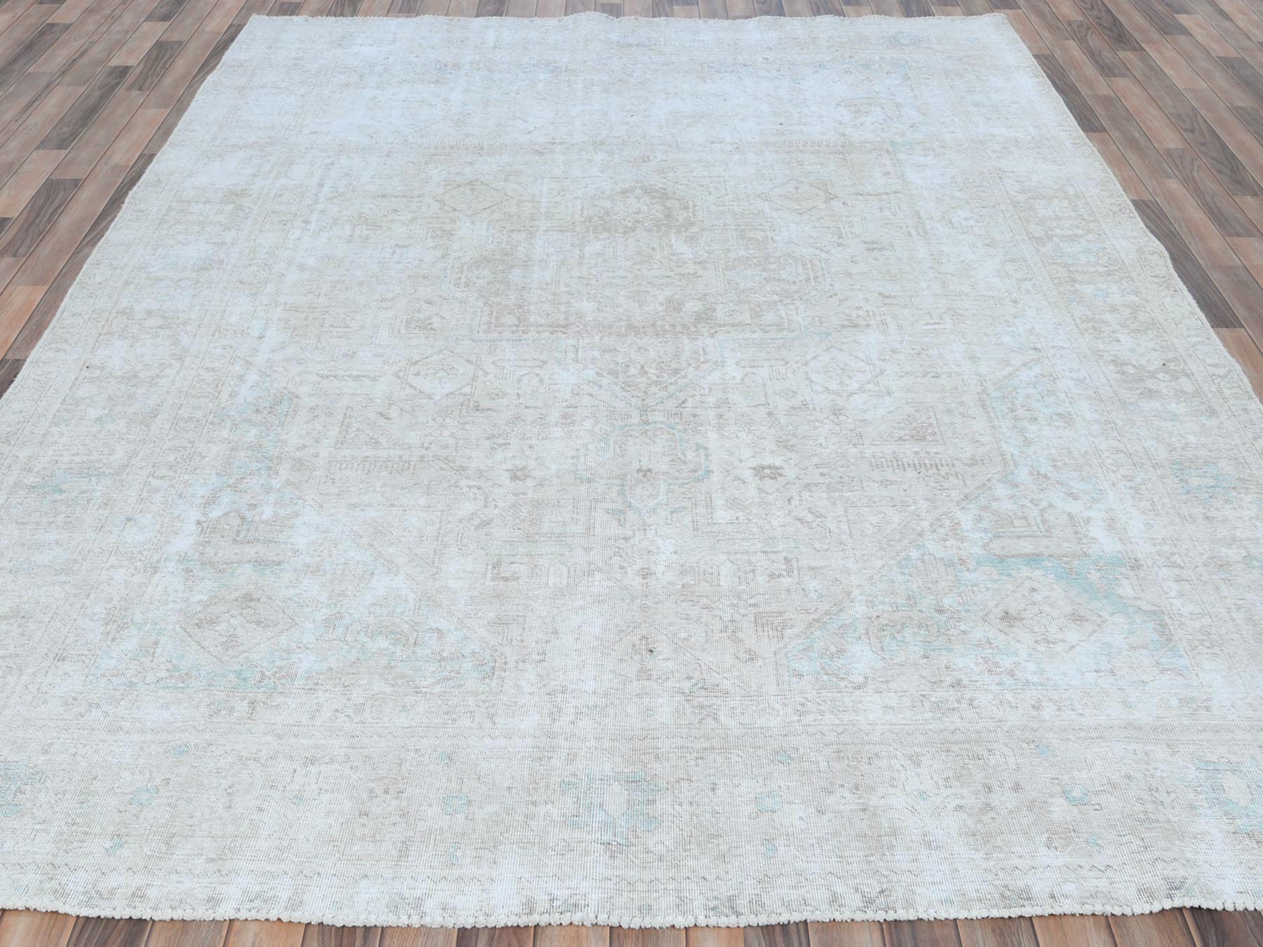 Tabriz Vintage hand-knotted worn wool rug in Beige, 8'1" x 10'9" — SKU O081285 (view 2)