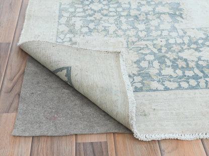 Kerman Vintage hand-knotted worn wool rug in Ivory & Navy Blue, 9'5" x 12'6" — SKU O081609 (view 4)