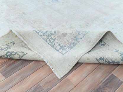 Kerman Vintage hand-knotted worn wool rug in Ivory & Navy Blue, 9'5" x 12'6" — SKU O081609 (view 6)