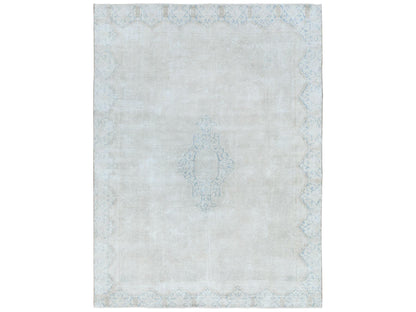 Kerman Vintage hand-knotted worn wool rug in Ivory, 8'8" x 11'8" — SKU O081610